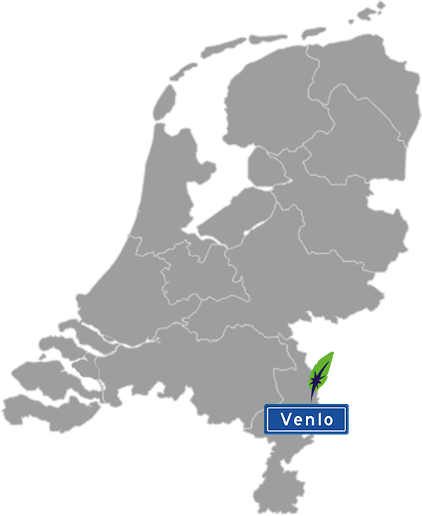 Grijze kaart van Nederland met Venlo aangegeven voor maatwerk taalcursus Spaans zakelijk - blauw plaatsnaambord met witte letters en Dagnall veer - transparante achtergrond - 600 * 733 pixels